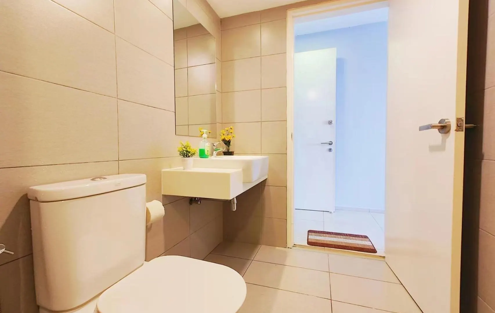 Daire Eko Cheras Mall Duplex 双阳台 Kuala Lumpur Mrt & 精品loft